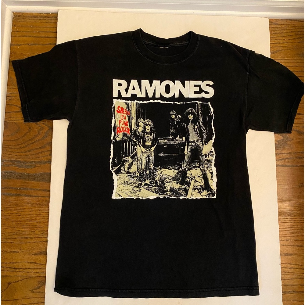 Ramones Shirt Vintage Arturo Vega Sheena is a Punk Rocker T-shirt